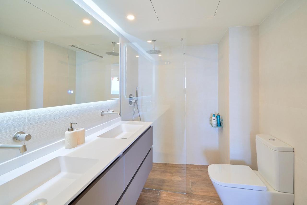 Sea Suite Beachfront Marbella Kültér fotó